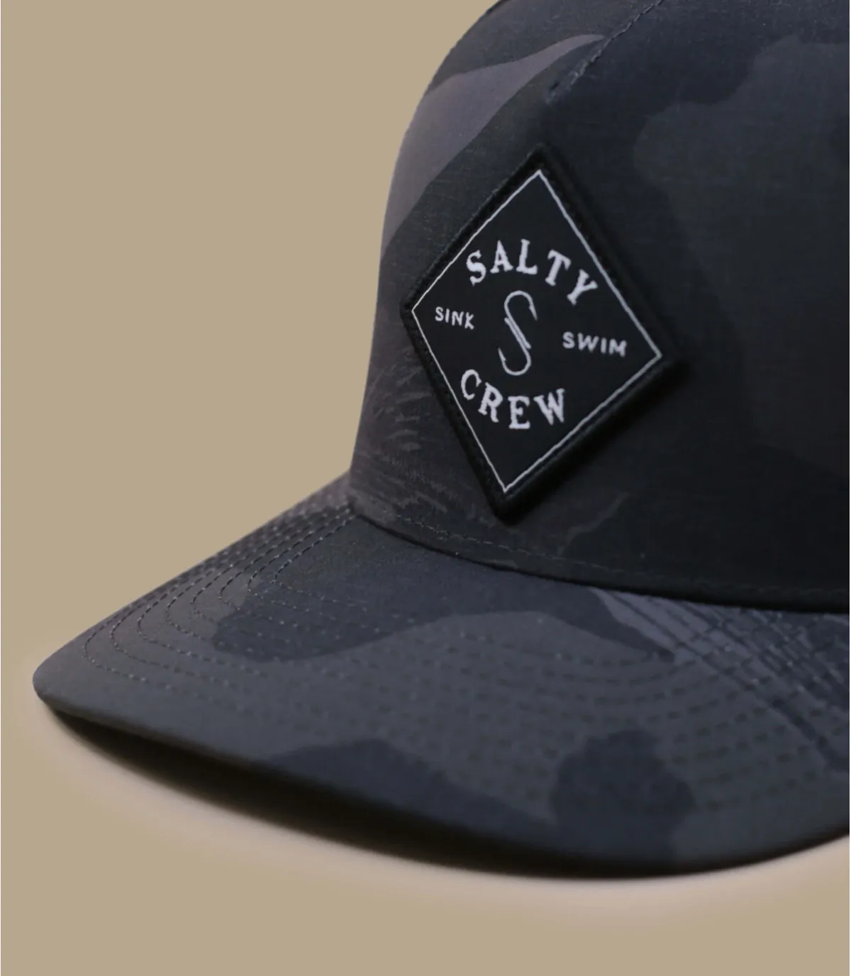 Casquette trucker militaire salty crew - Casquette Sealine Retro Trucker black camo Salty Crew : Headict