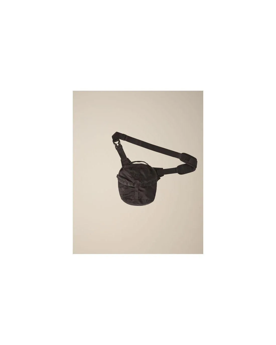 SAC POCHETTE SHOULDER POUCH BLACK - CP Company  | Chez Maman Rouen