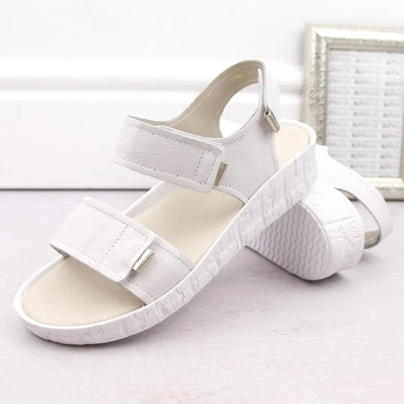 Sandales confortables en cuir pour femmes avec velcro, blanc Helios 136.188 blanche