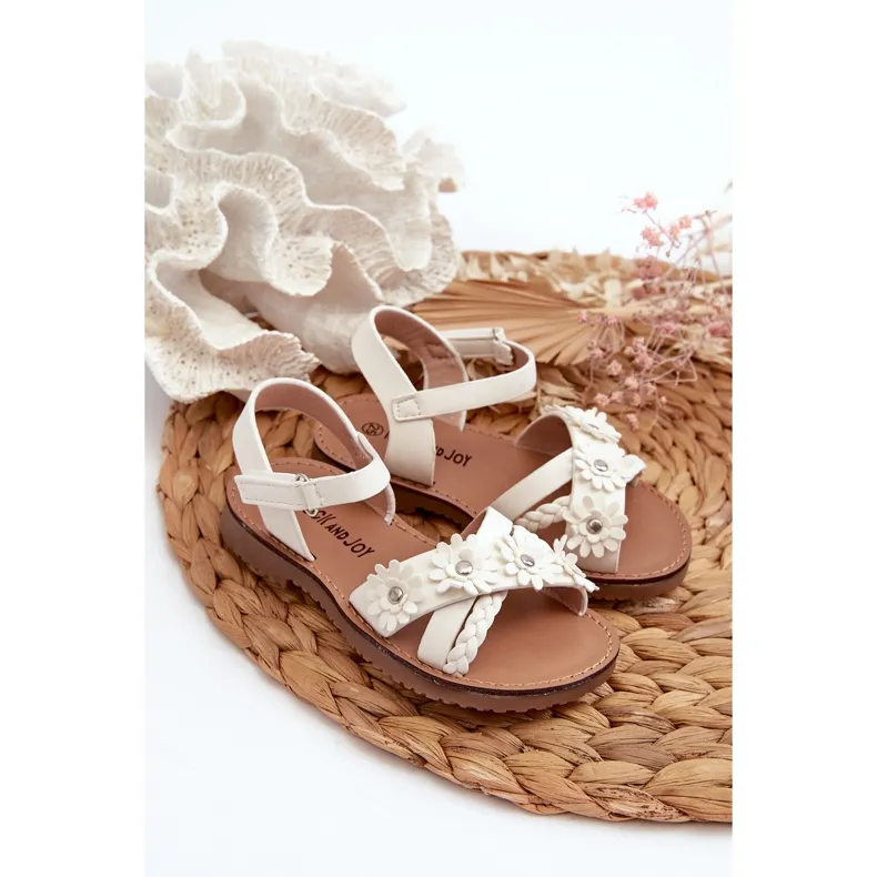 Sandales enfants avec fermeture velcro et fleurs, blanc Netalee blanche