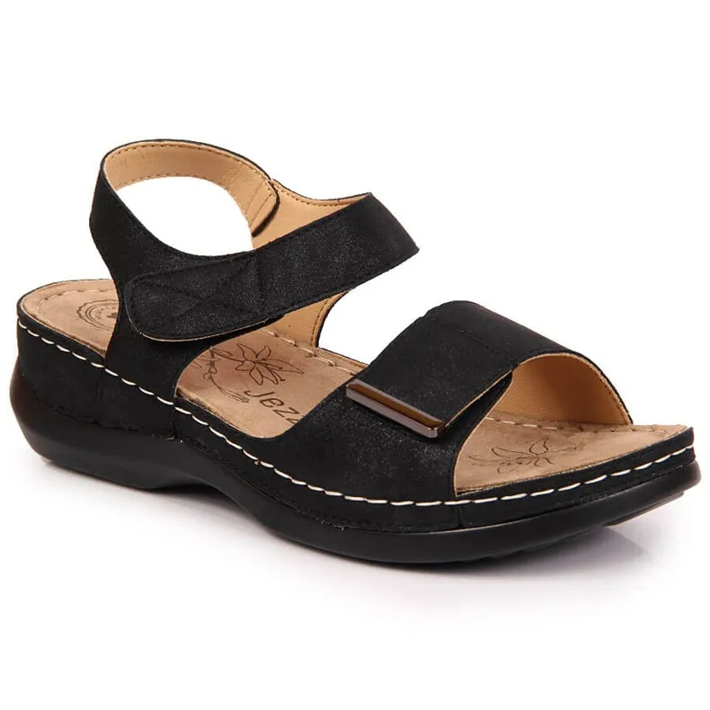 Sandales noires pour femmes avec velcro noir eVento le noir