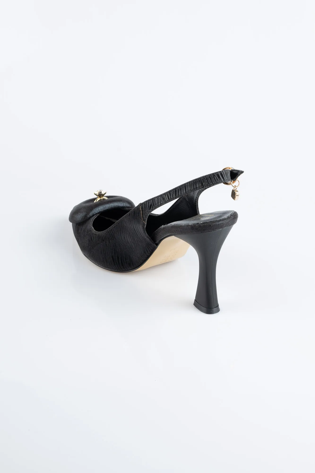 Stiletto Coupe Au Laser Noir MJL5164