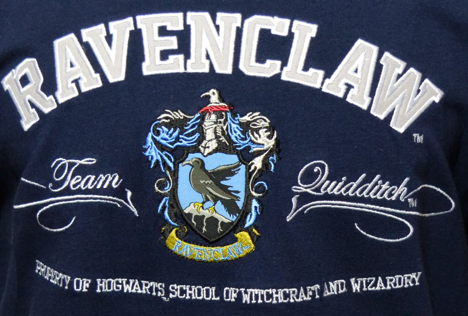 T-shirt brodé Ravenclaw (Serdaigle) unisexe